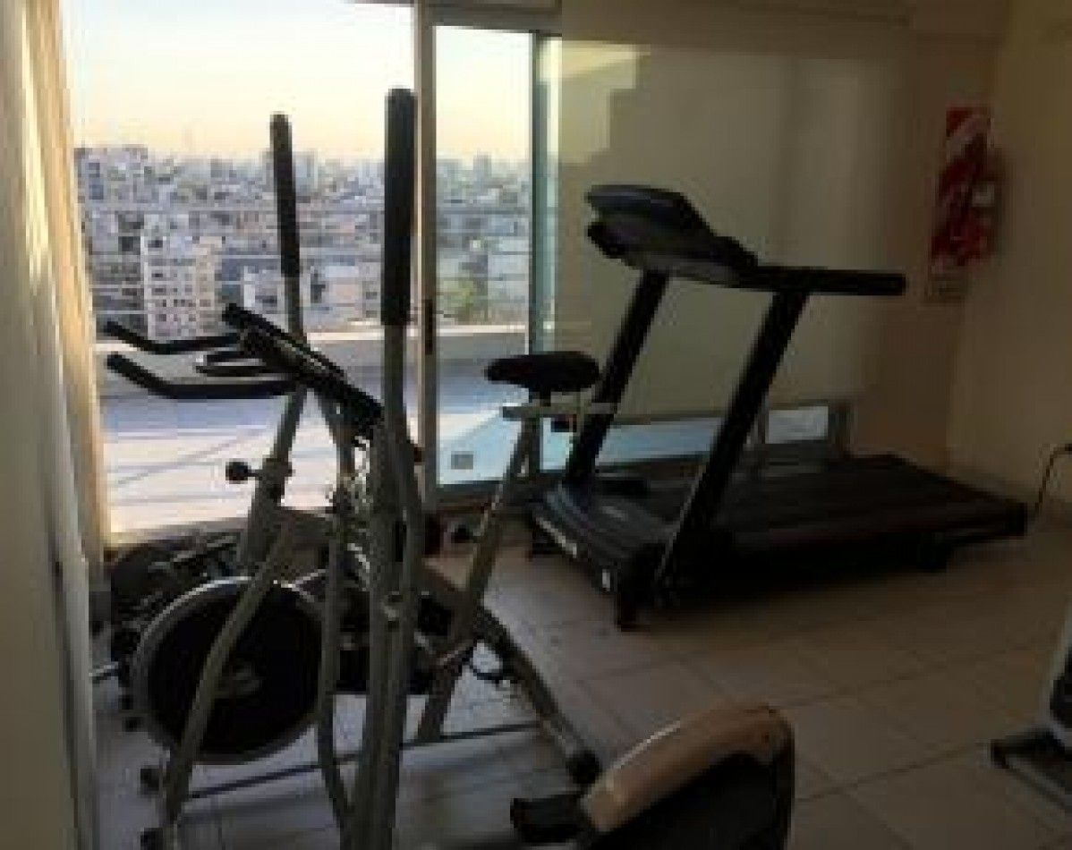 Alquiler. Villa Crespo. Amplio Monoambiente. Amenities. Balcon aterrazado