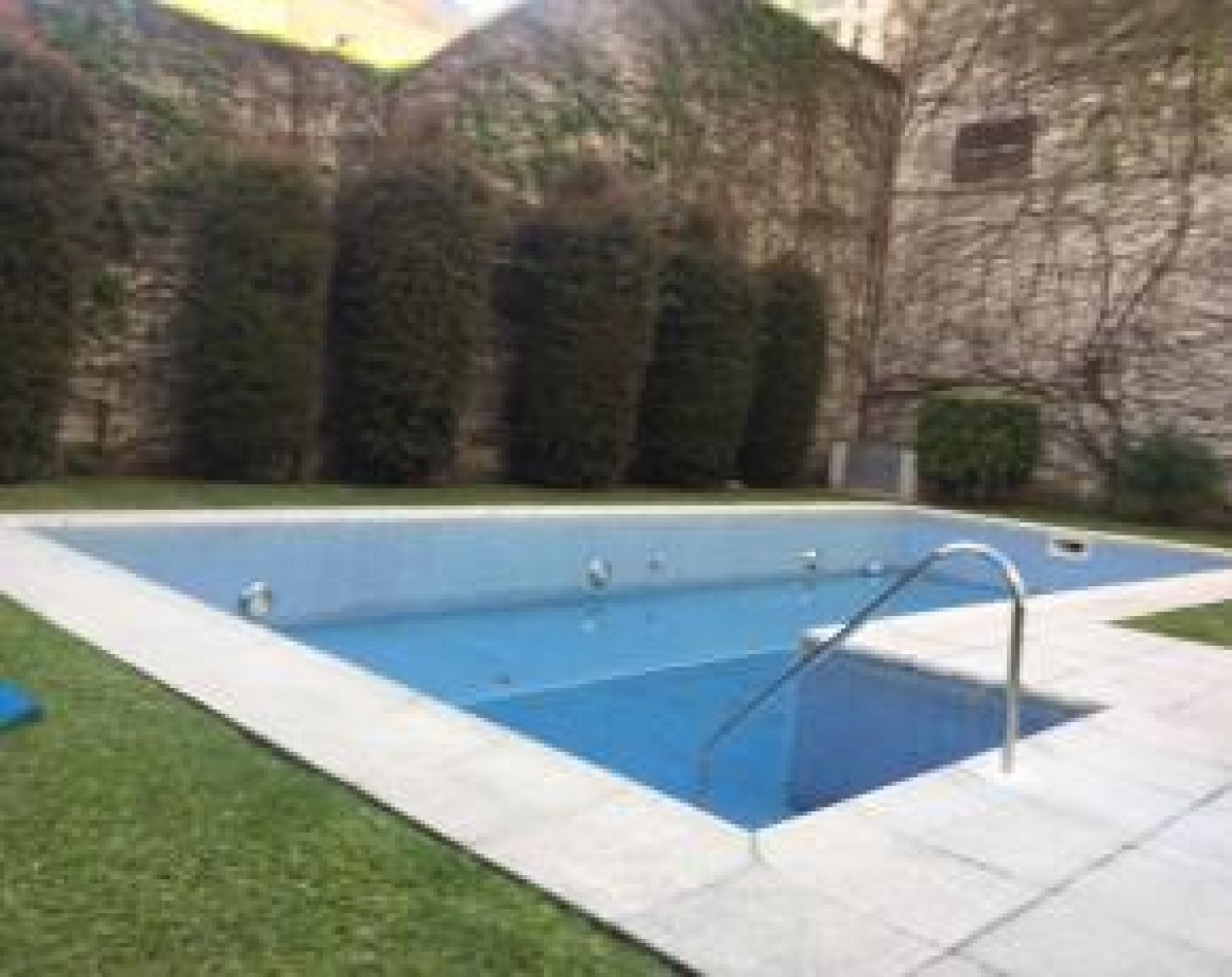 Alquiler. Villa Crespo. Amplio Monoambiente. Amenities. Balcon aterrazado