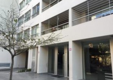 Alquiler. Villa Crespo. Amplio Monoambiente. Amenities. Balcon aterrazado