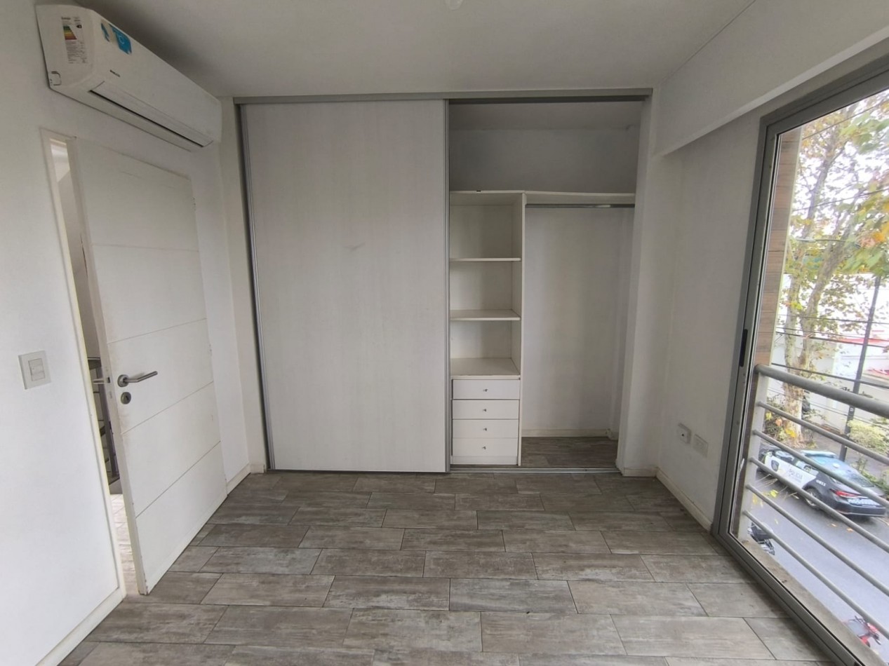 PH Venta. al frente. Villa Urquiza, Coghland. Nuevo. Terraza Propia