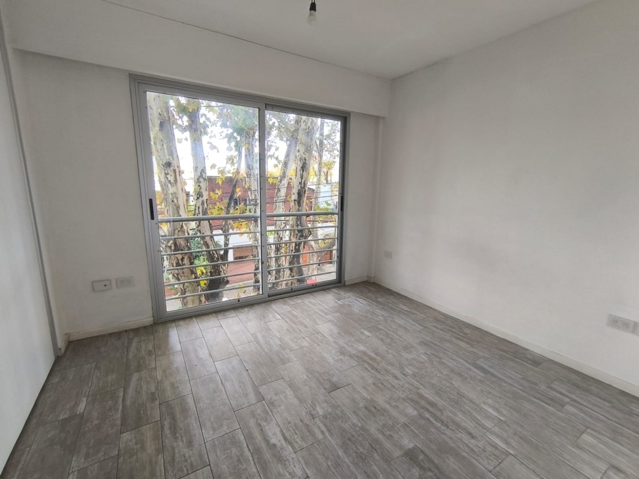 PH Venta. al frente. Villa Urquiza, Coghland. Nuevo. Terraza Propia