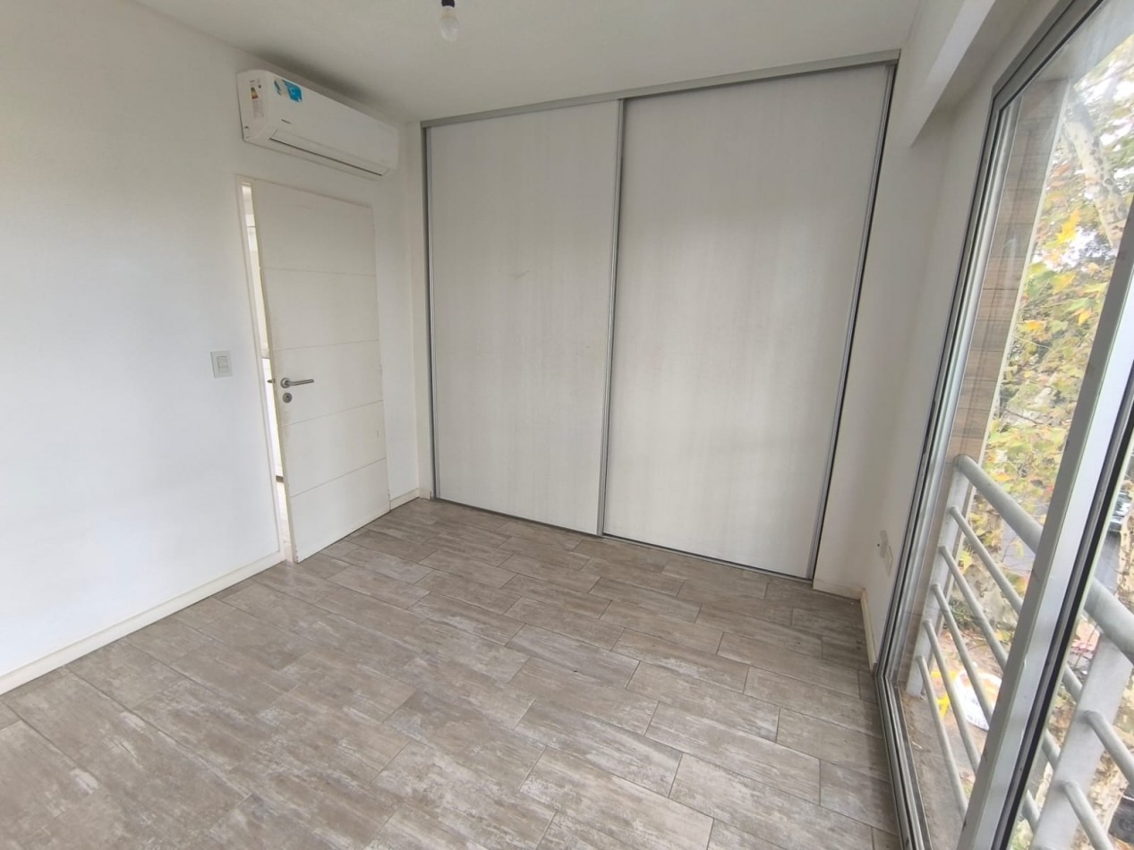 PH Venta. al frente. Villa Urquiza, Coghland. Nuevo. Terraza Propia