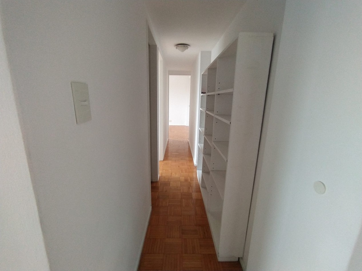 Departamento en alquiler. Palermo. Piso Alto, super luminoso con vista a la Ciudad. Bajas expensas. ¿Algo mas?