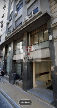 SUPER OPORTUNIDAD. Gran Oficina en Venta. En impecable estado. Super Luminosa. OFRECE FINANCIACION DIRECTA DEL PROPIETARIO