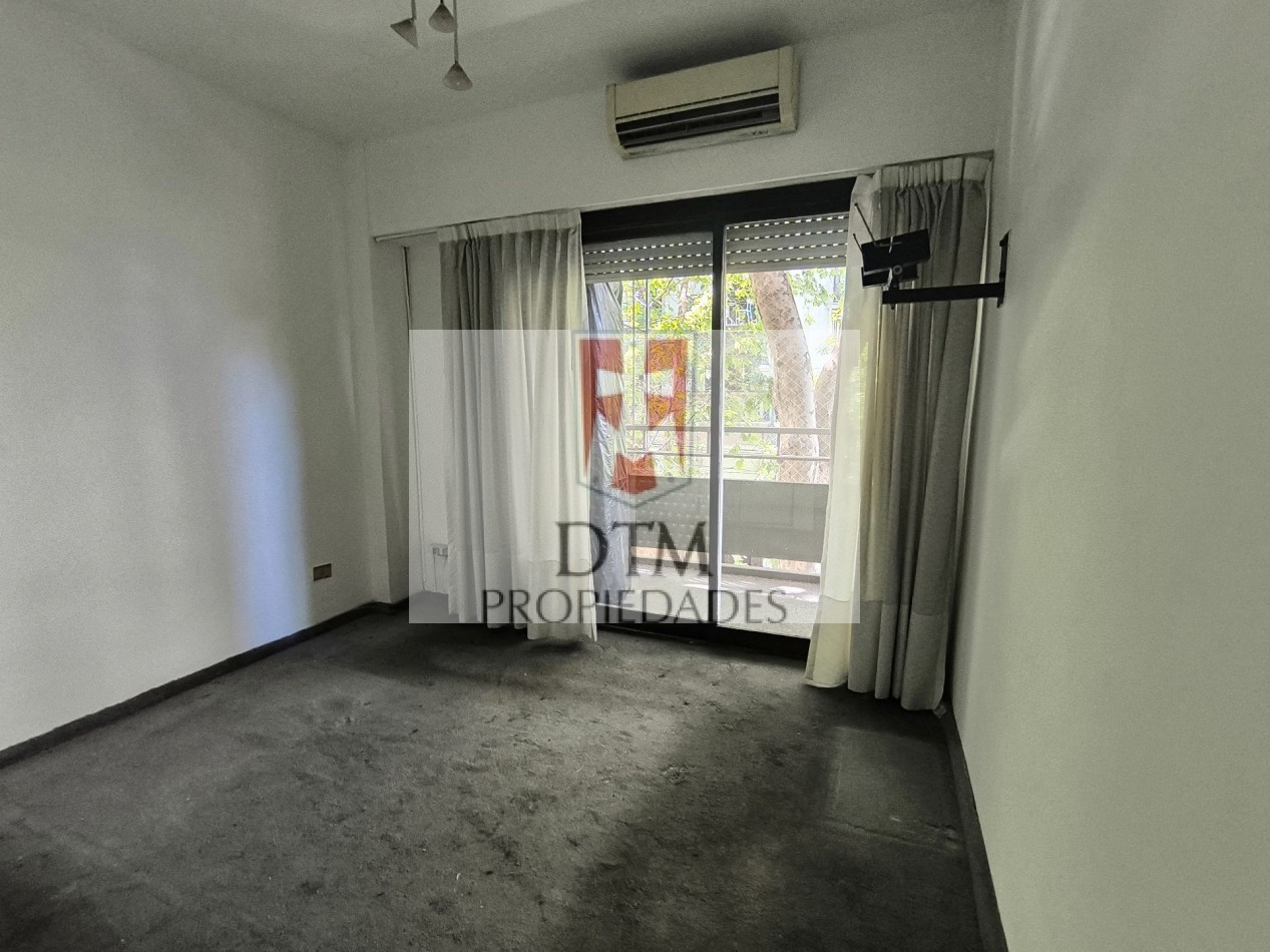 Barrio Norte, Alquiler, 4 ambientes, con Balcon corrido. 