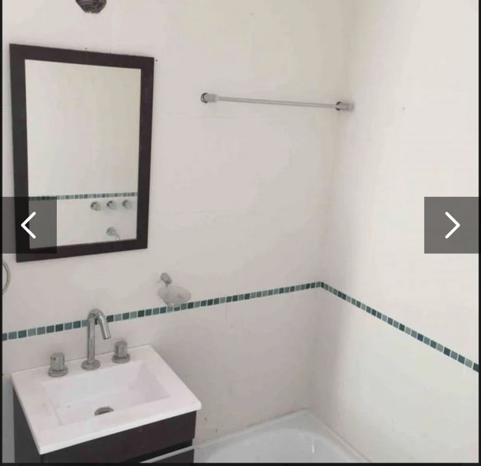 Saavedra. PH en VENTA Terraza propia. Sin expensas