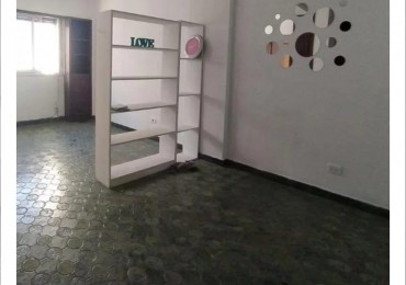 Recoleta. En venta. Monoambiente amplio. Luminoso. Bajas expensas